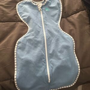 Love to Dream Blue Swaddle with White Trim